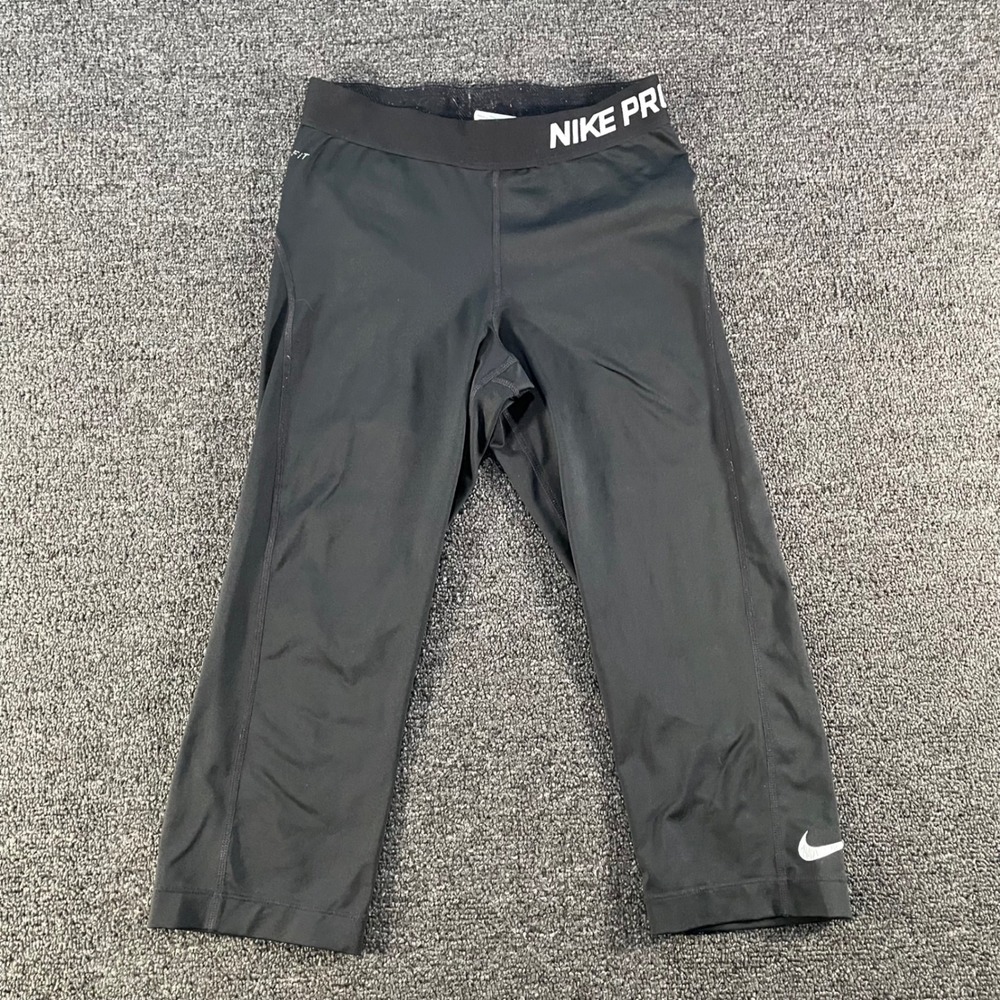 Nike Pro Leggings Womens S Black Good Dri-FIT Capri Crop 589366-010
